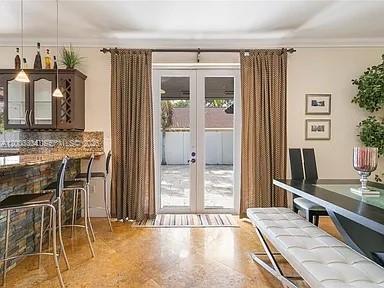 WEST LAKES GARDENS 2ND AD - Residential Lease