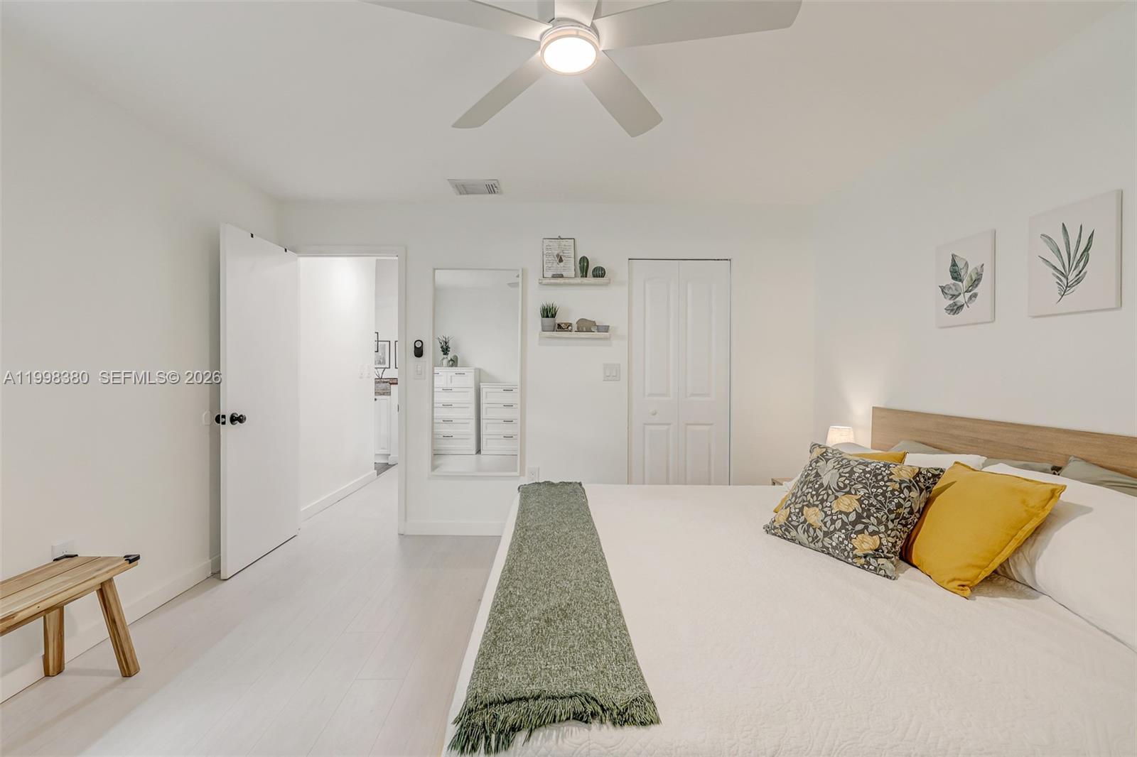 F SHENANDOAH - Residential