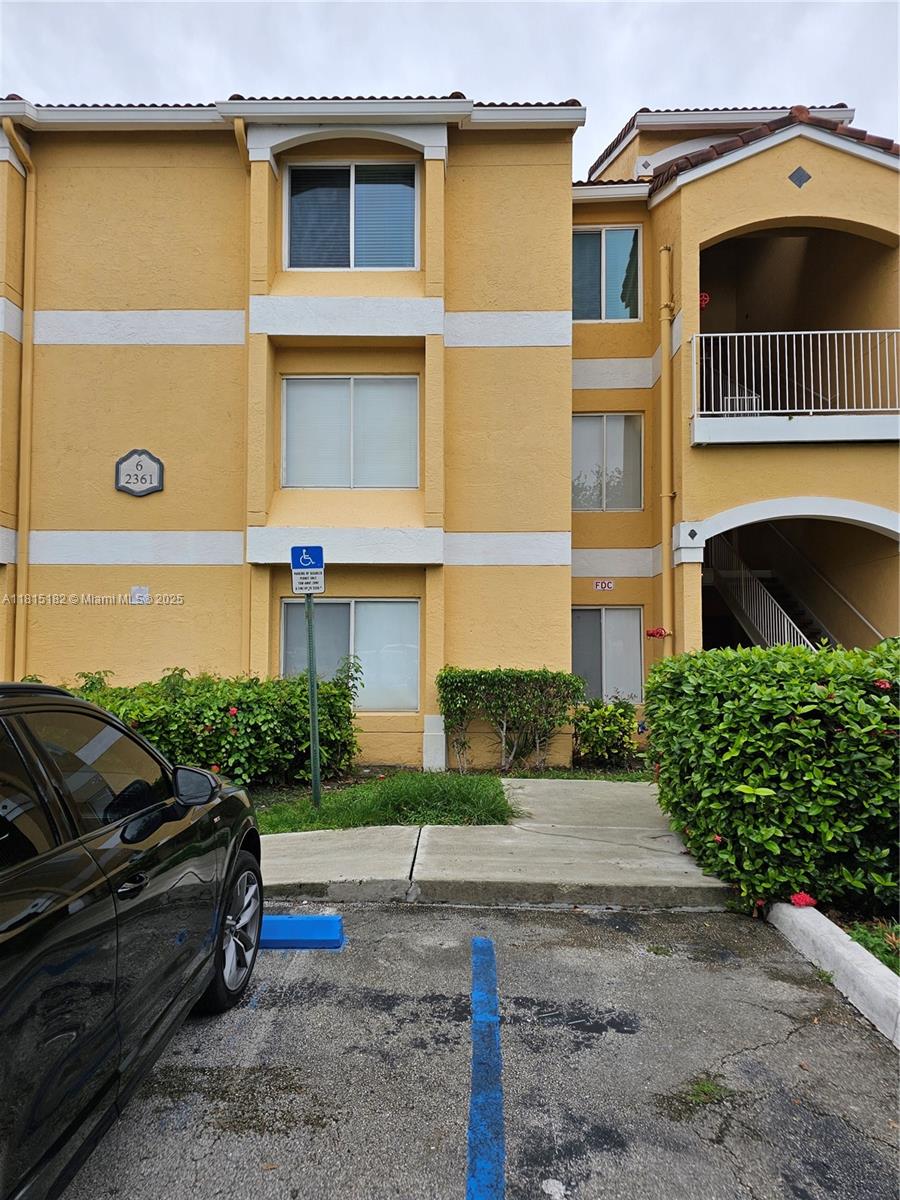 Rental Property at 2361 Nw 33rd St 610, Oakland Park, Miami-Dade County, Florida - Bedrooms: 2 
Bathrooms: 2  - $2,300 MO.