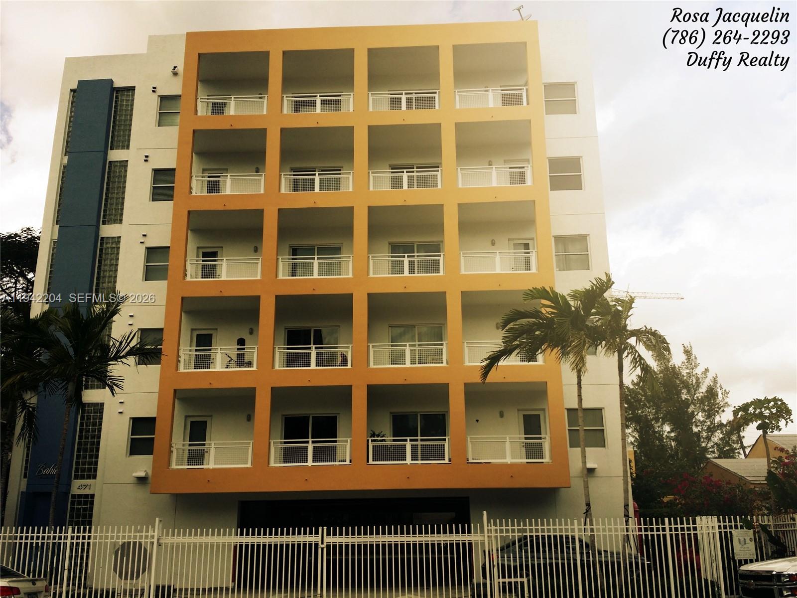 BAHIA BISCAYNE CONDO - Residential Lease