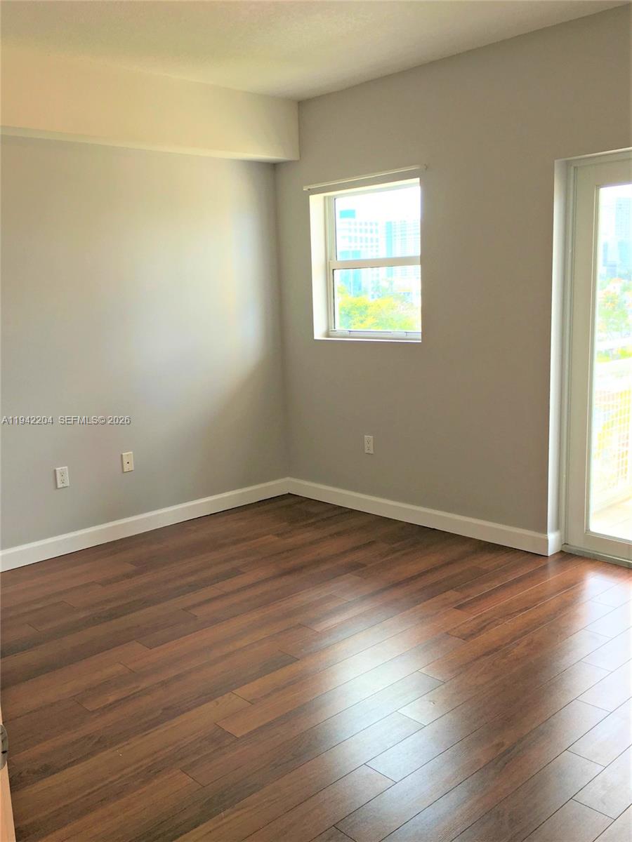 BAHIA BISCAYNE CONDO - Residential Lease