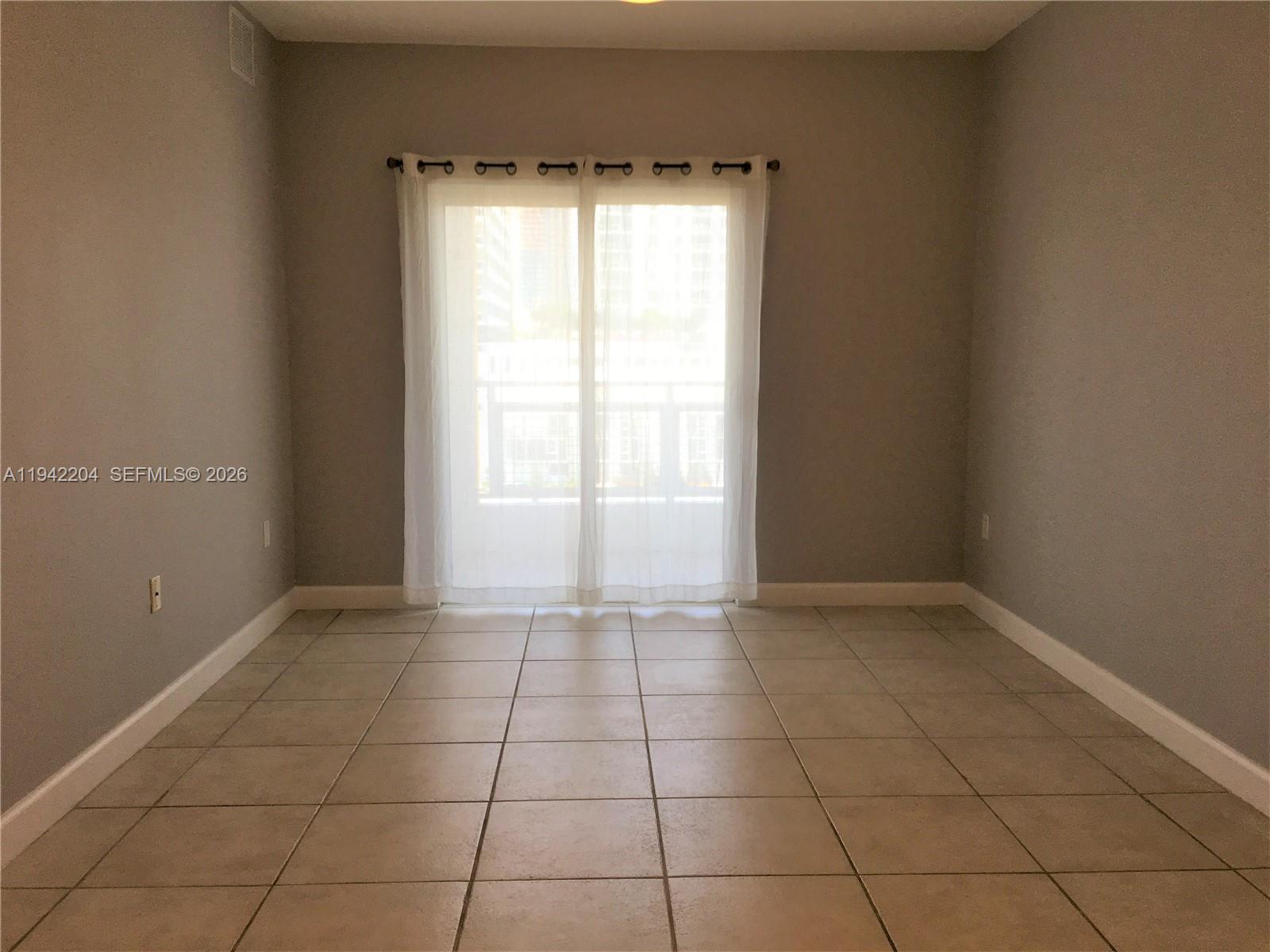 BAHIA BISCAYNE CONDO - Residential Lease