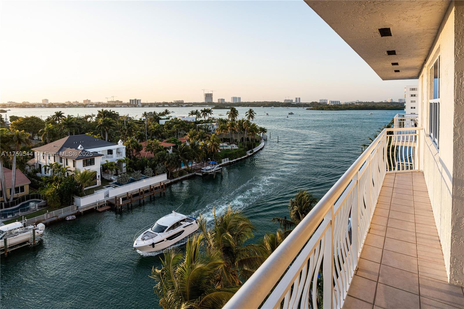 BAY HARBORVIEW CONDO - Residential