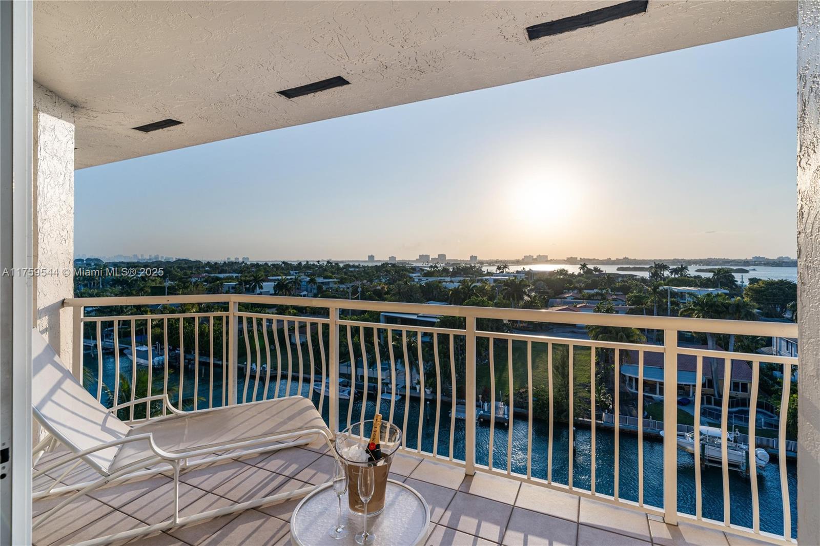 BAY HARBORVIEW CONDO - Residential