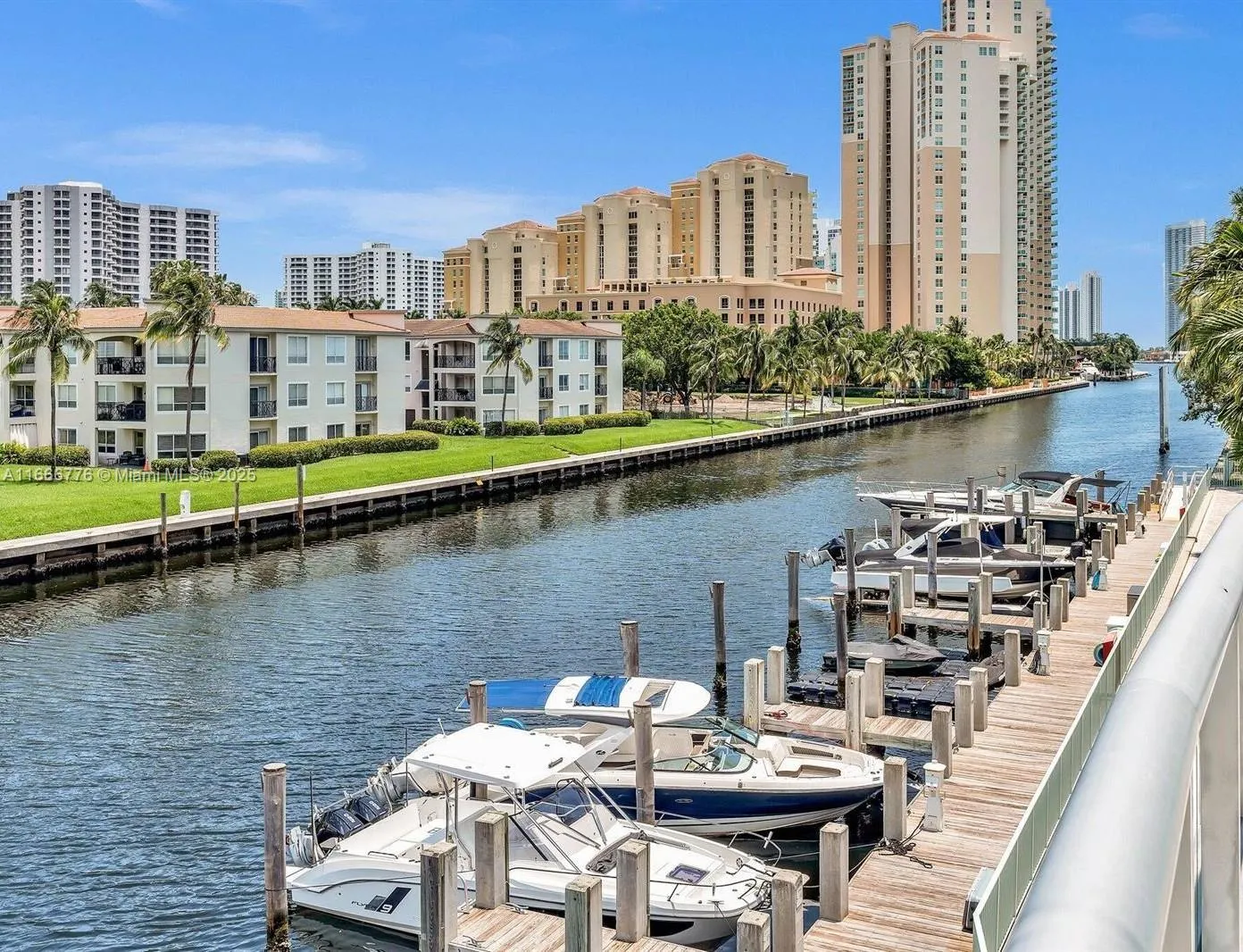 Aventura, Florida 33180, United States, 2 Bedrooms Bedrooms, ,2 BathroomsBathrooms,Residential,Active,41948