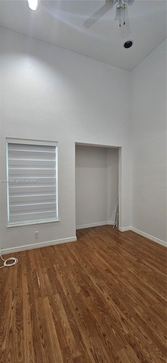 LAKES BY THE BAY SEC 3 - Residential