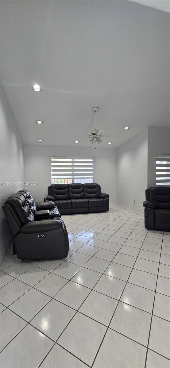 LAKES BY THE BAY SEC 3 - Residential