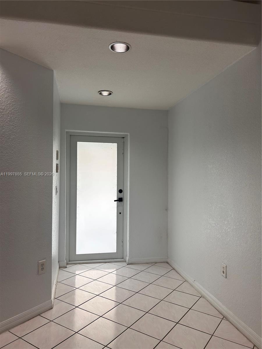 LAKES BY THE BAY SEC 3 - Residential