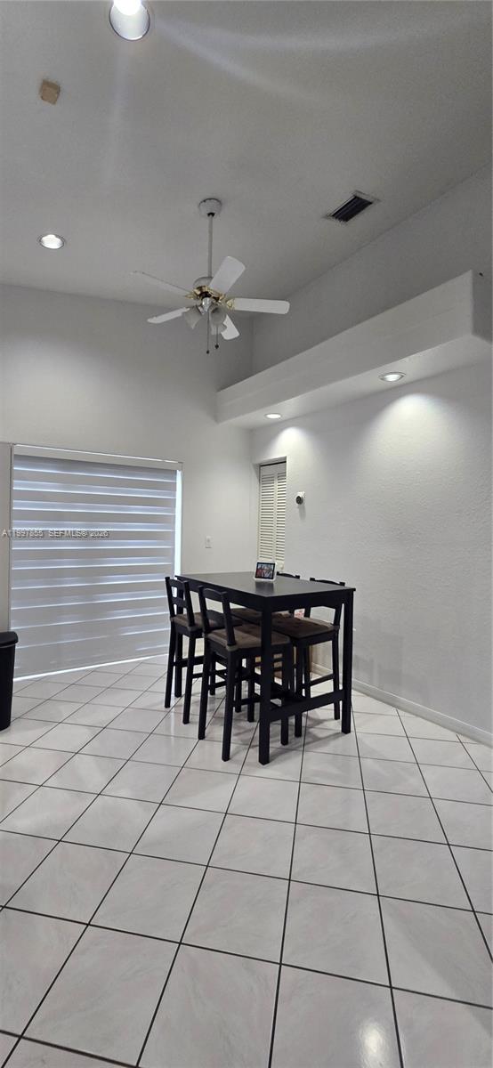 LAKES BY THE BAY SEC 3 - Residential