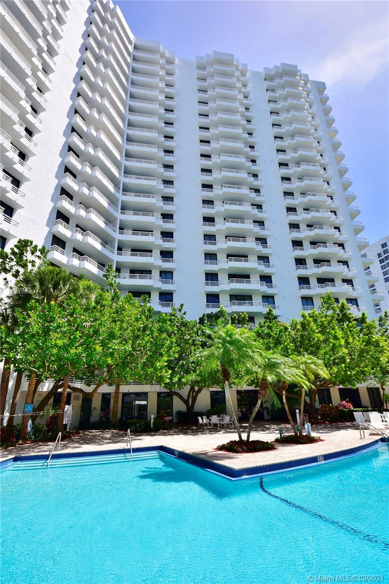 PARC CENTRAL AVENTURA EAS - Residential Lease
