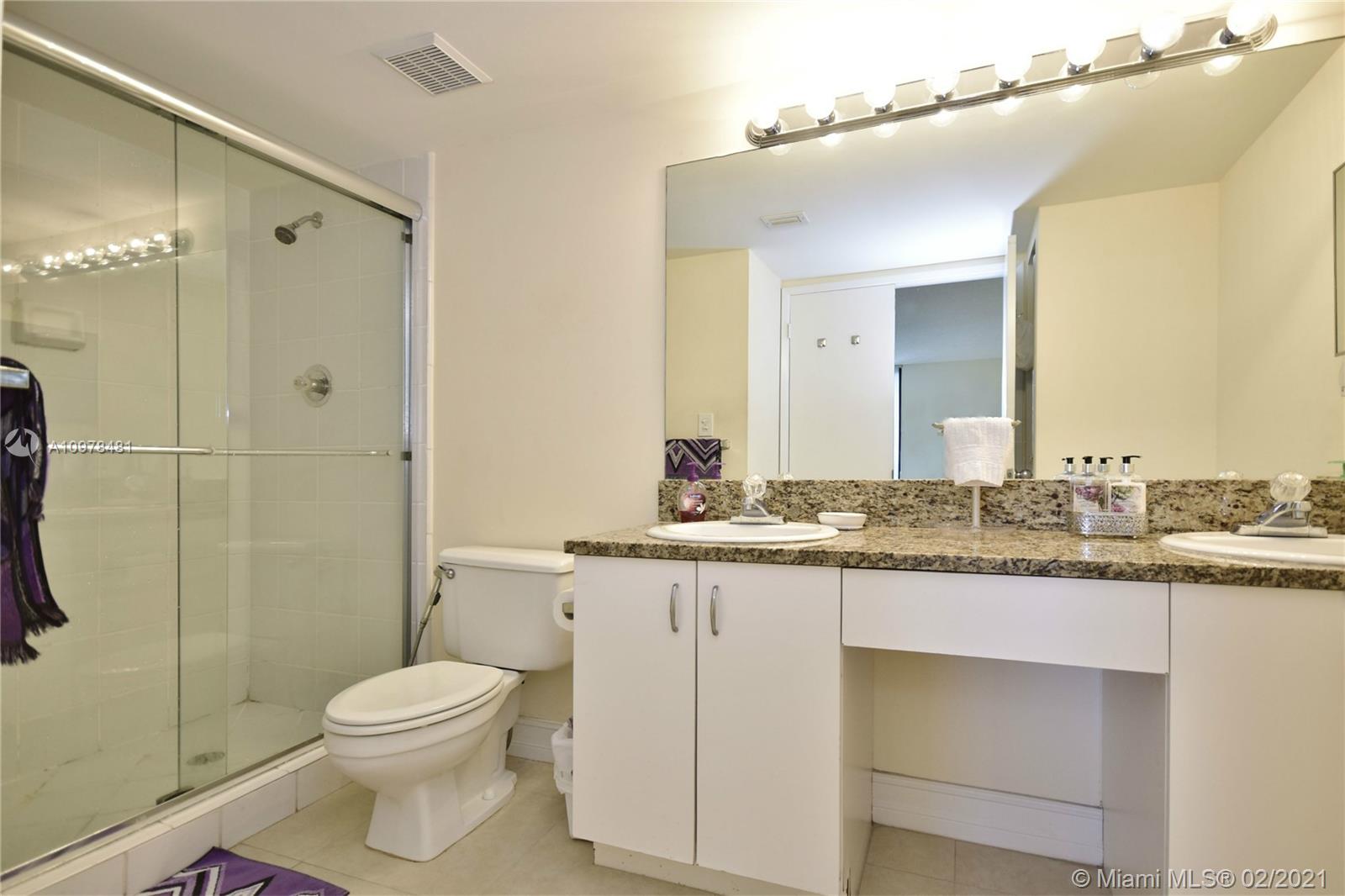 PARC CENTRAL AVENTURA EAS - Residential Lease