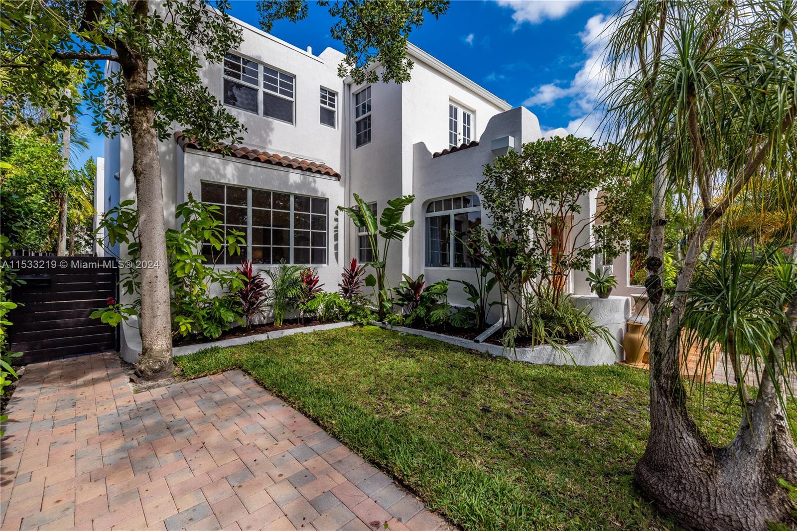 Historic Bayside- WA Place - Residential