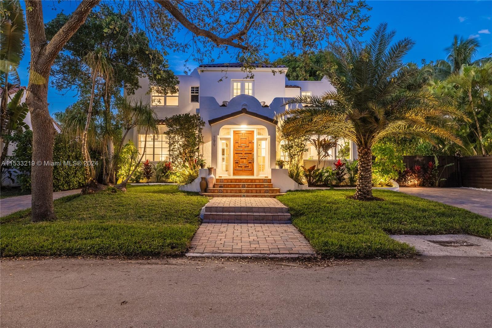 Historic Bayside- WA Place - Residential