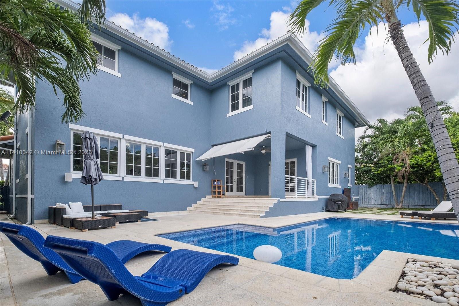 TROPICAL ISLE HOMES SUB 1 - Residential