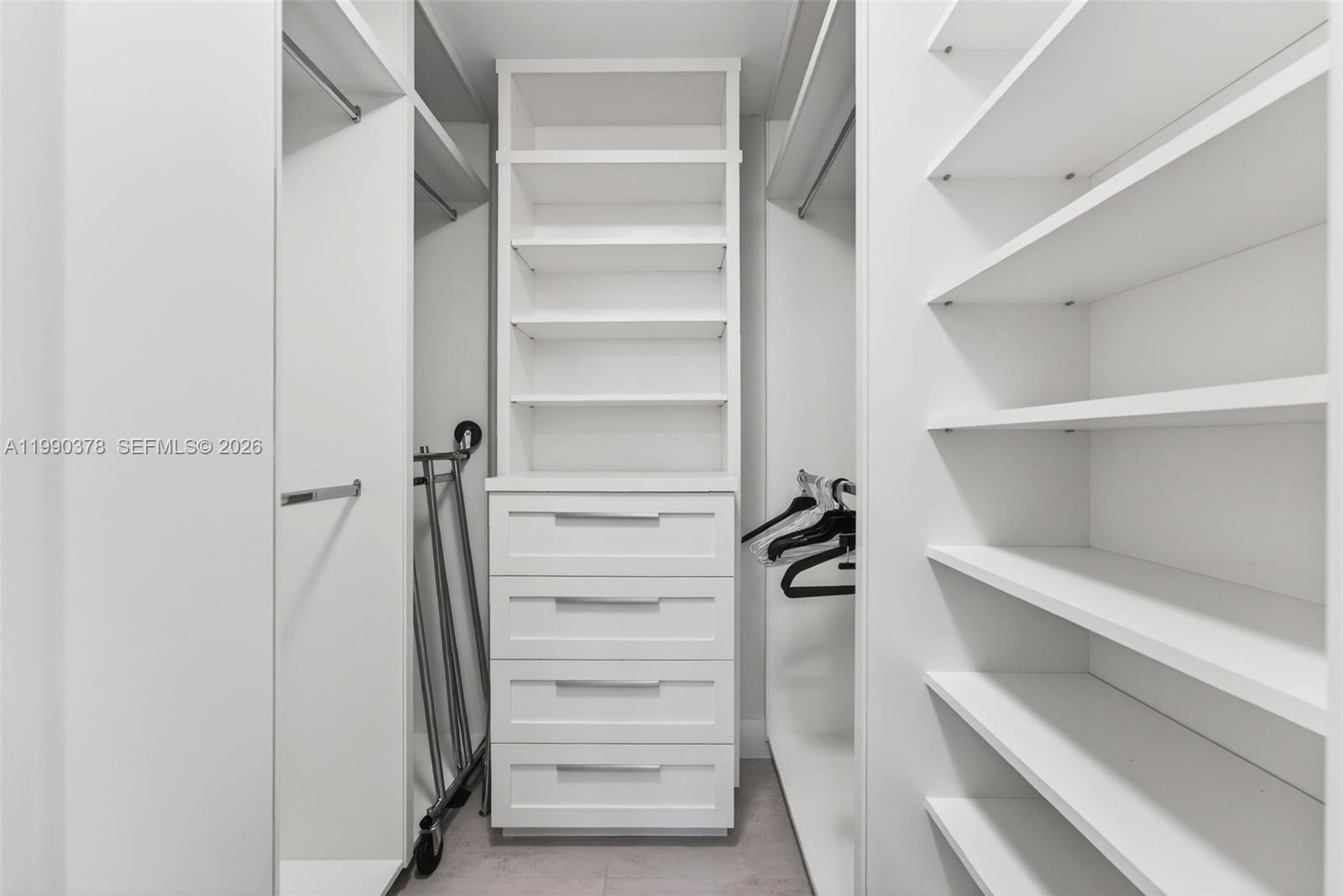 SEA AIR TOWERS CONDO - Residential