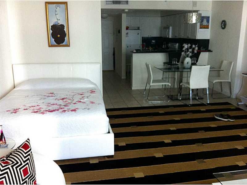 THE WAVE CONDO - Residential Lease