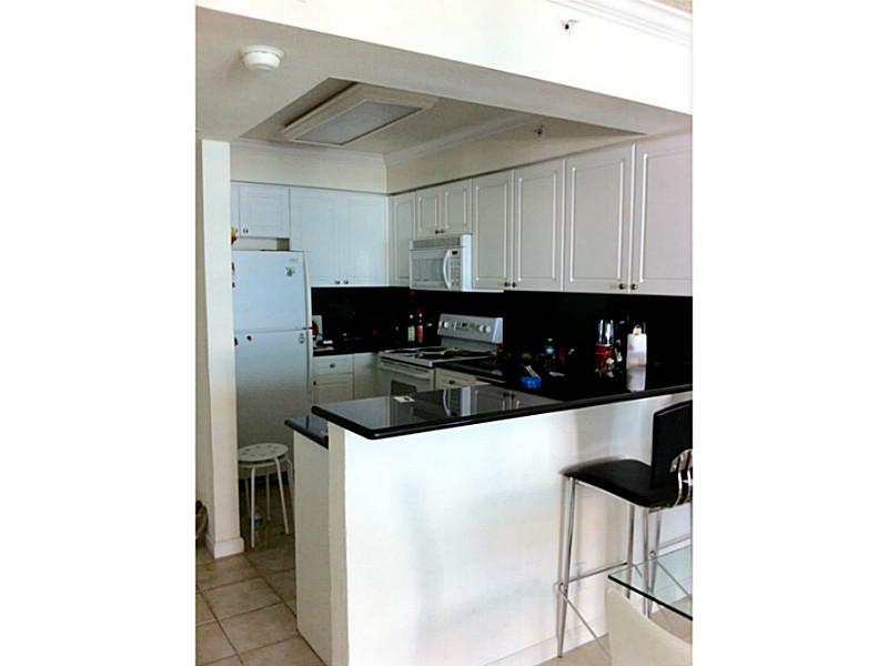 THE WAVE CONDO - Residential Lease