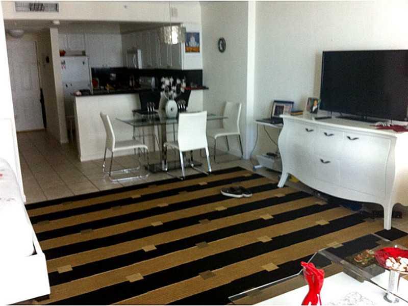 THE WAVE CONDO - Residential Lease