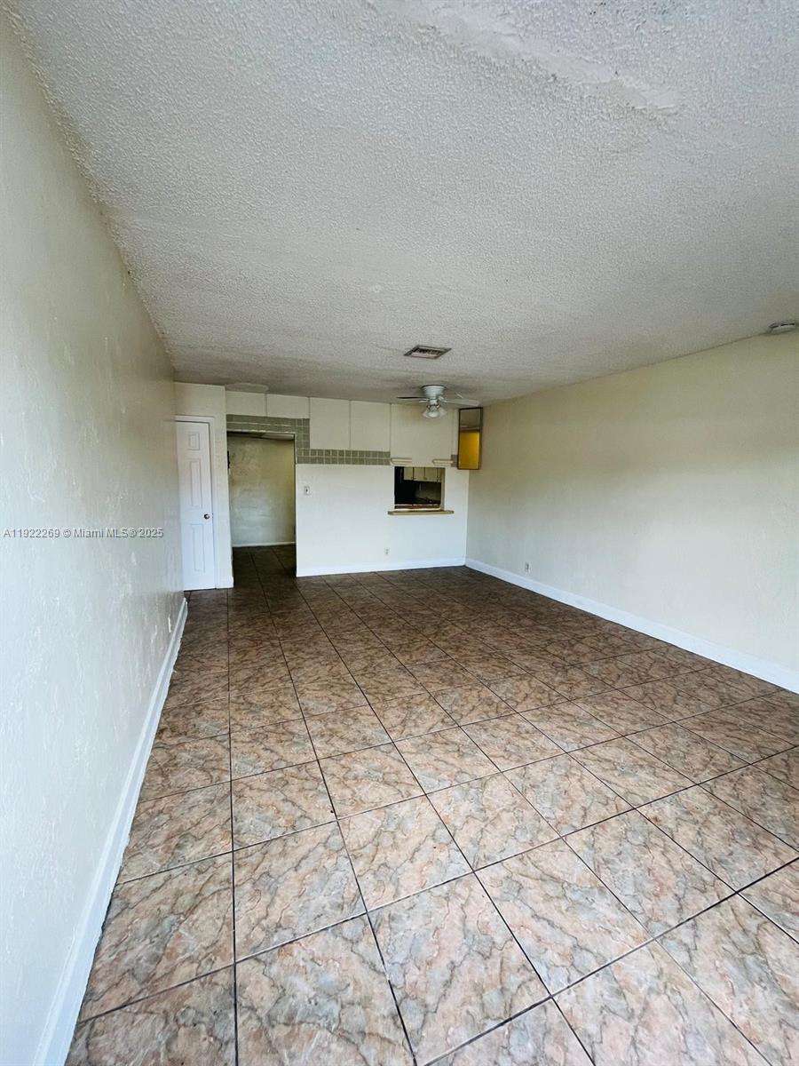 LAUDERDALE NORTH PARK SEC - Residential Lease