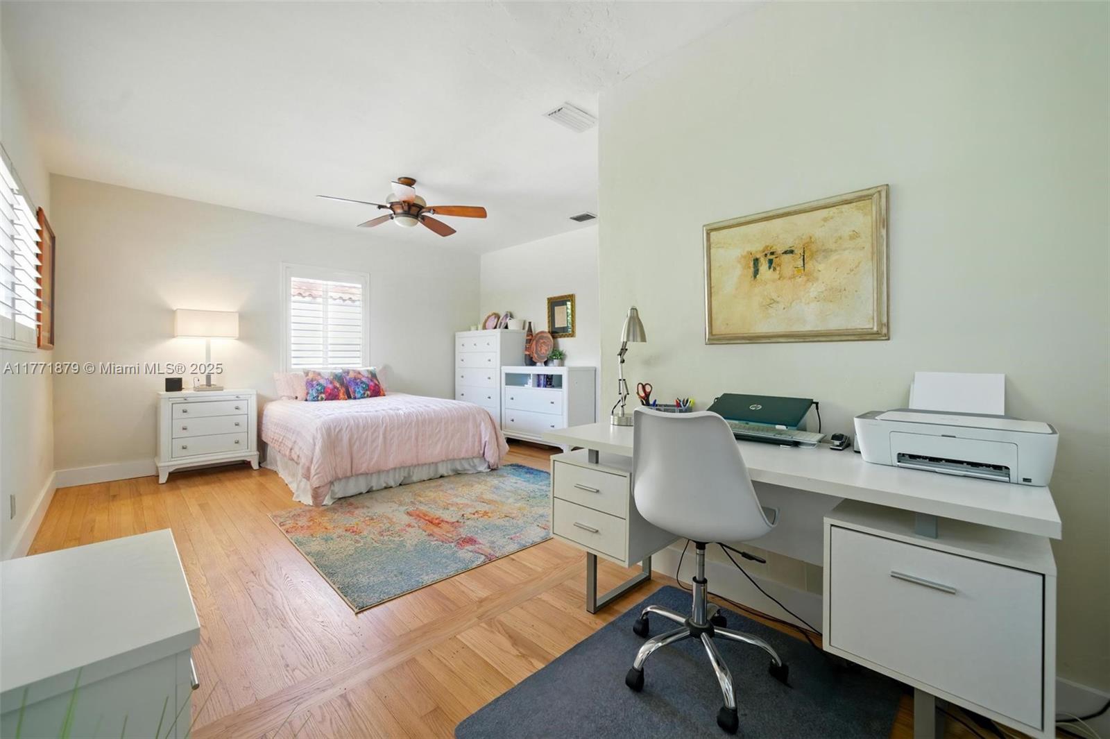 EARLETON SHORES - Residential