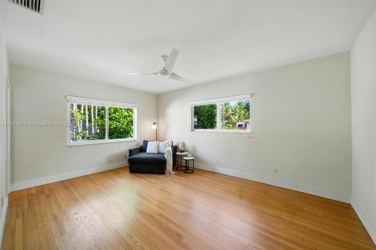 EARLETON SHORES - Residential