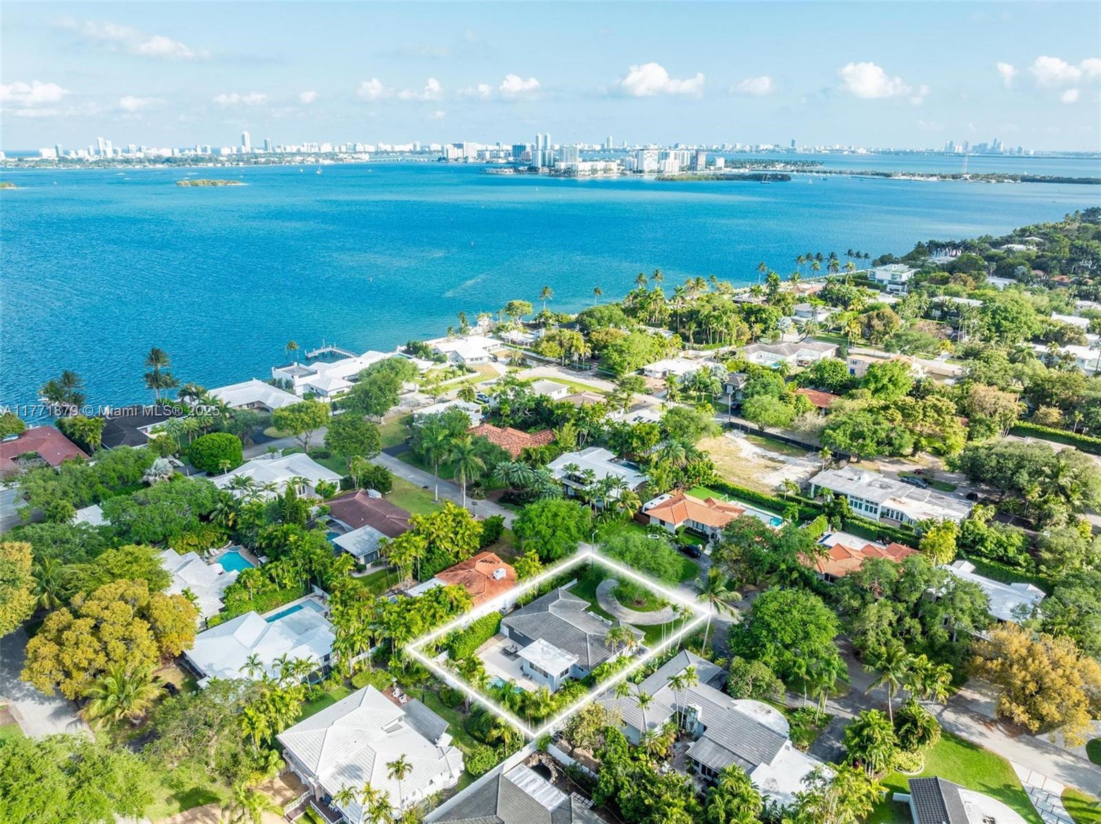 EARLETON SHORES - Residential