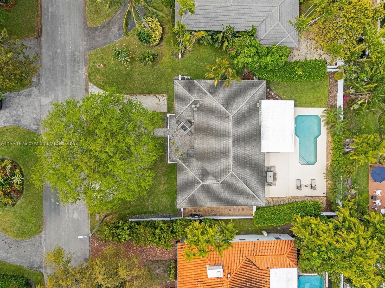 EARLETON SHORES - Residential