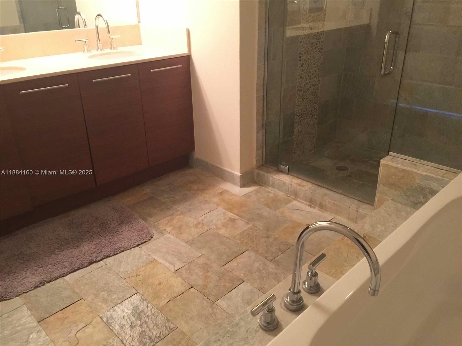 TAO SAWGRASS CONDOMINIUM - Residential Lease
