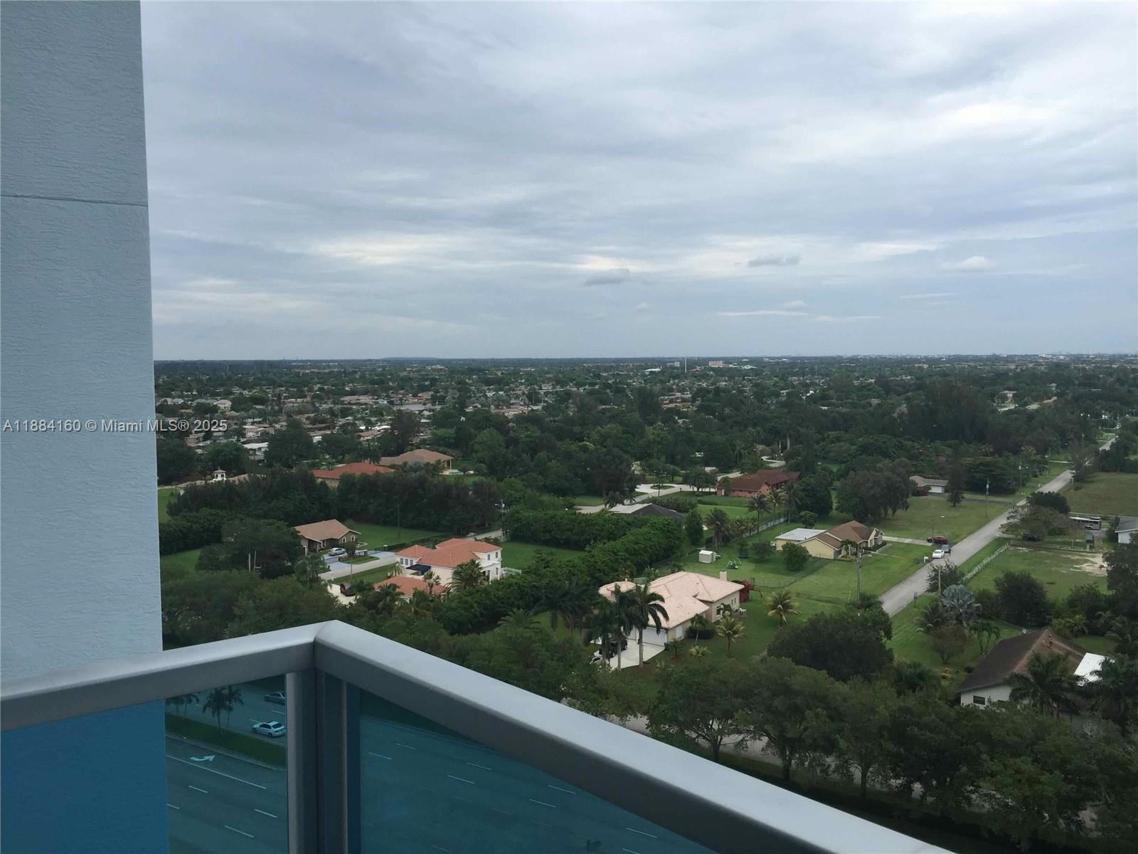 TAO SAWGRASS CONDOMINIUM - Residential Lease