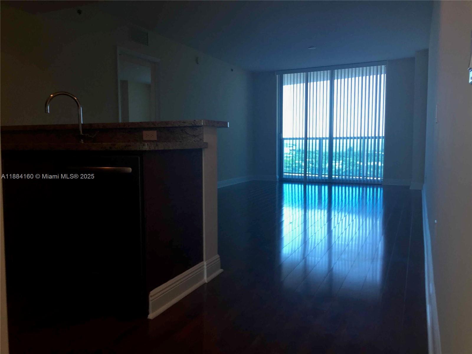 TAO SAWGRASS CONDOMINIUM - Residential Lease