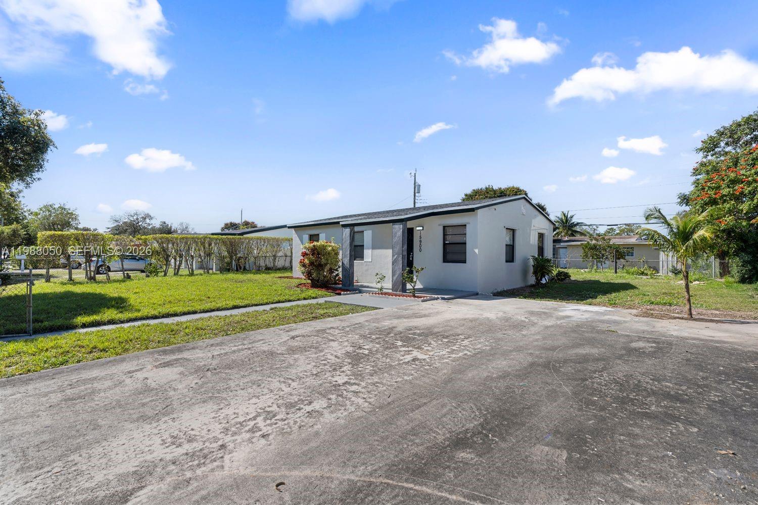 BUNCHE PARK 1 ADDN - Residential Lease