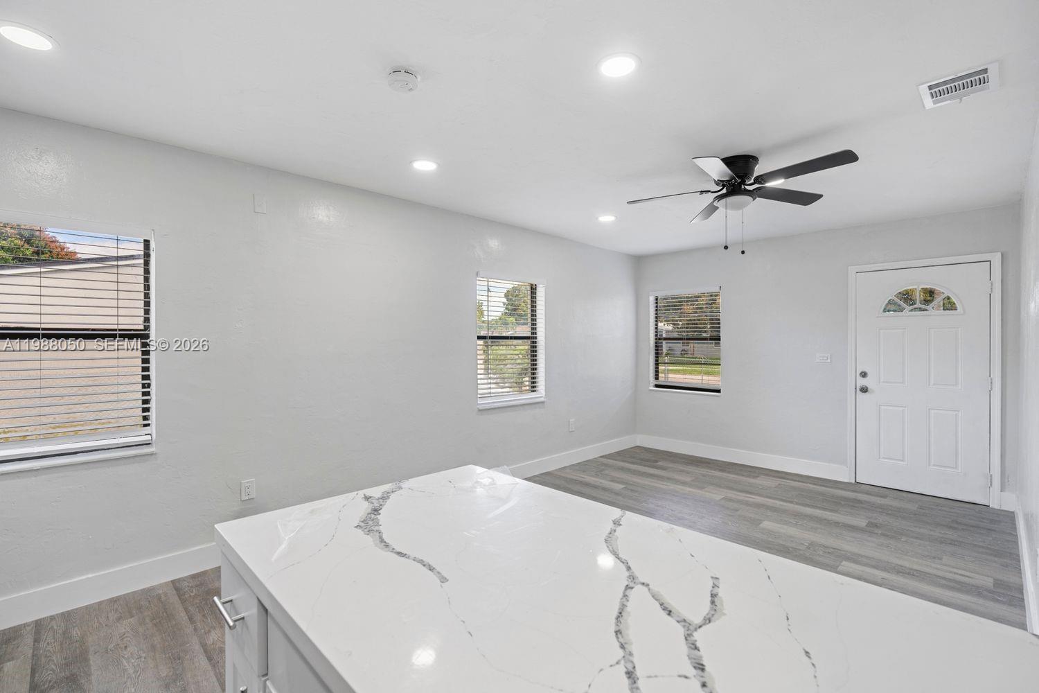 BUNCHE PARK 1 ADDN - Residential Lease