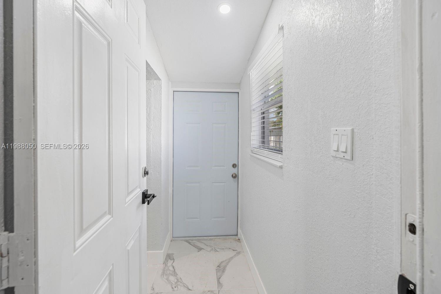 BUNCHE PARK 1 ADDN - Residential Lease