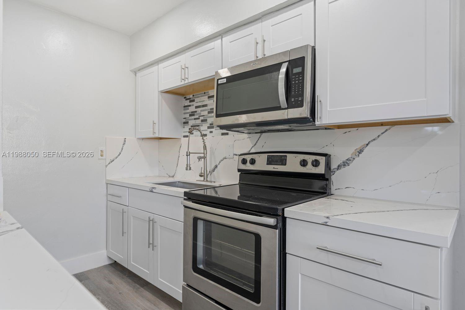 BUNCHE PARK 1 ADDN - Residential Lease