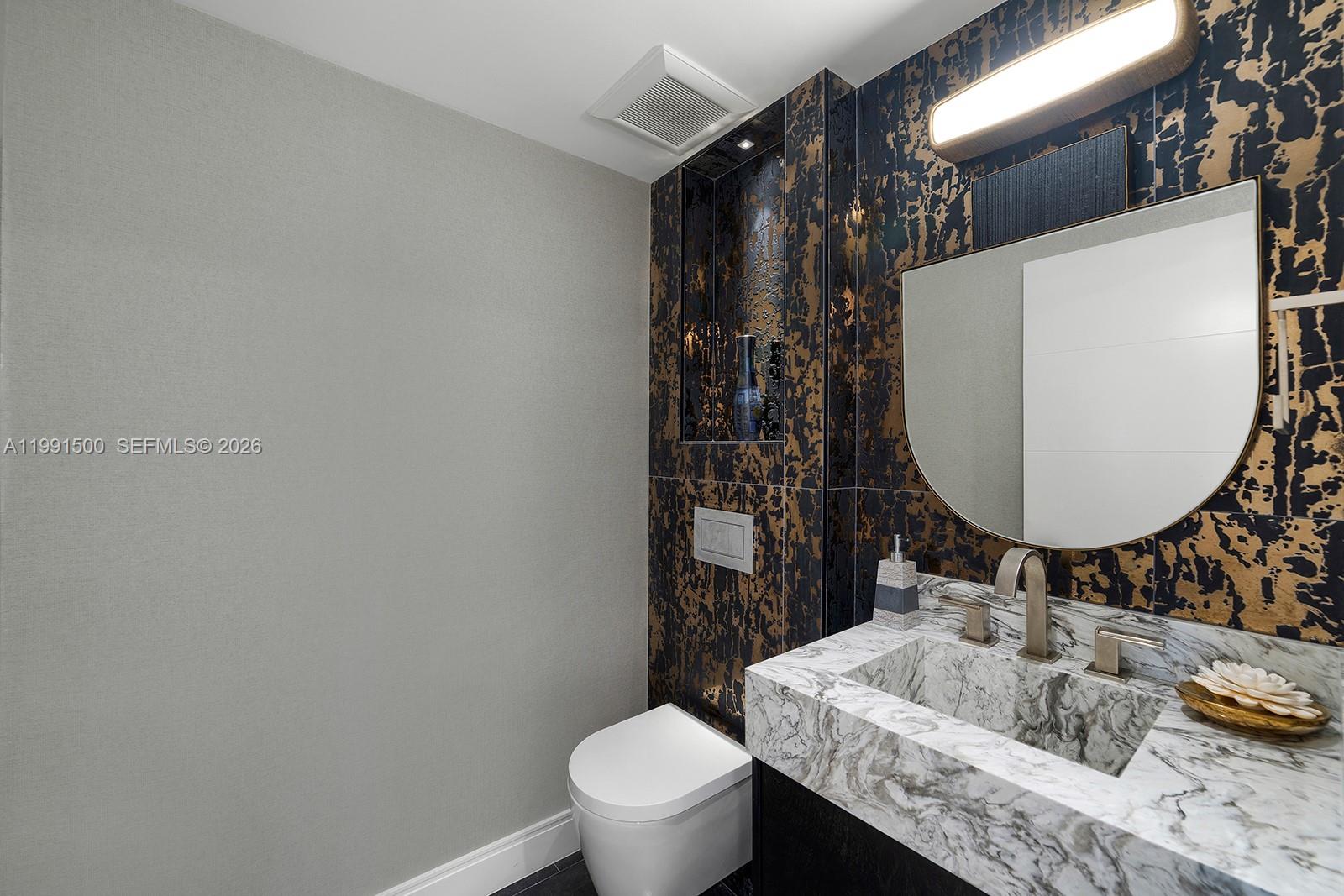 SOLIMAR CONDO - Residential