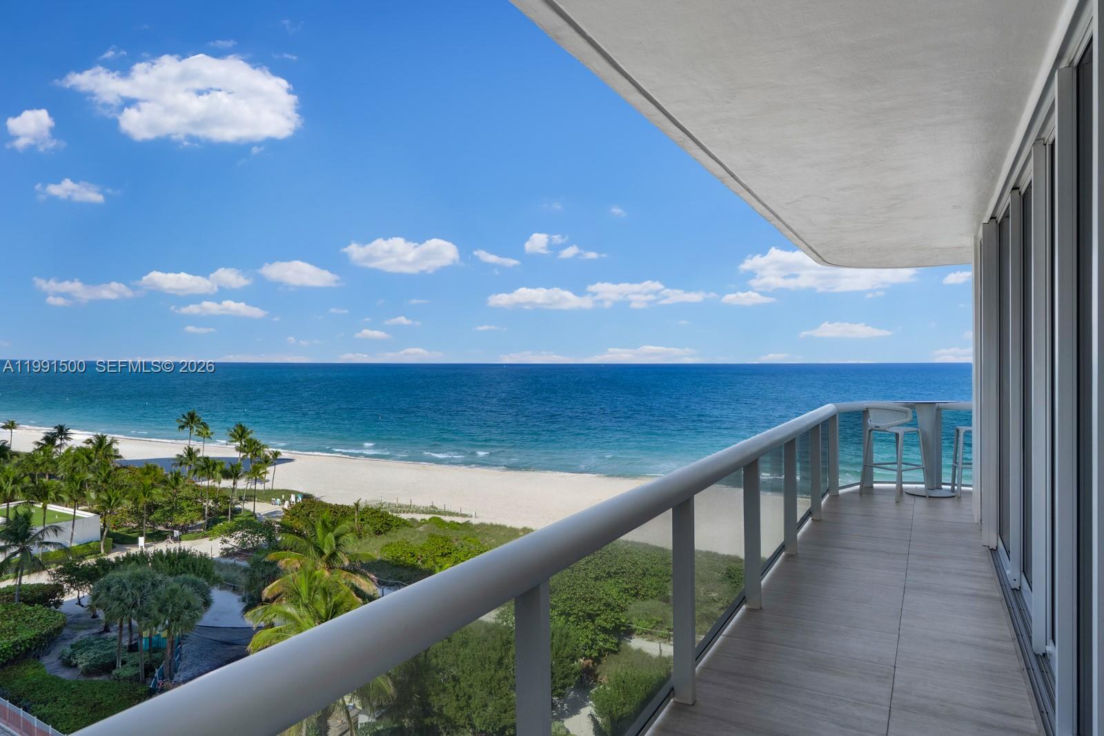 SOLIMAR CONDO - Residential