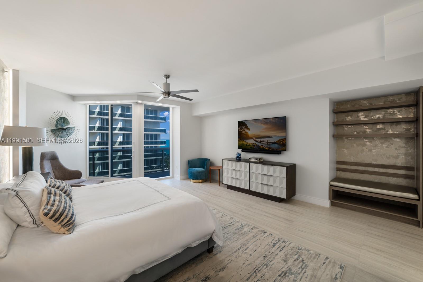 SOLIMAR CONDO - Residential