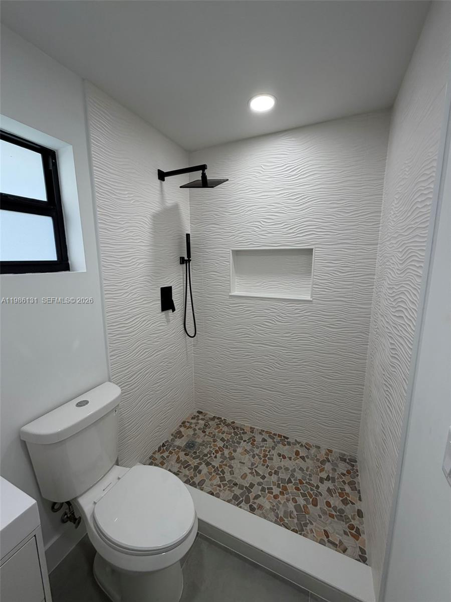 BISCAYNE RIVER GARDENS NO - Residential Lease