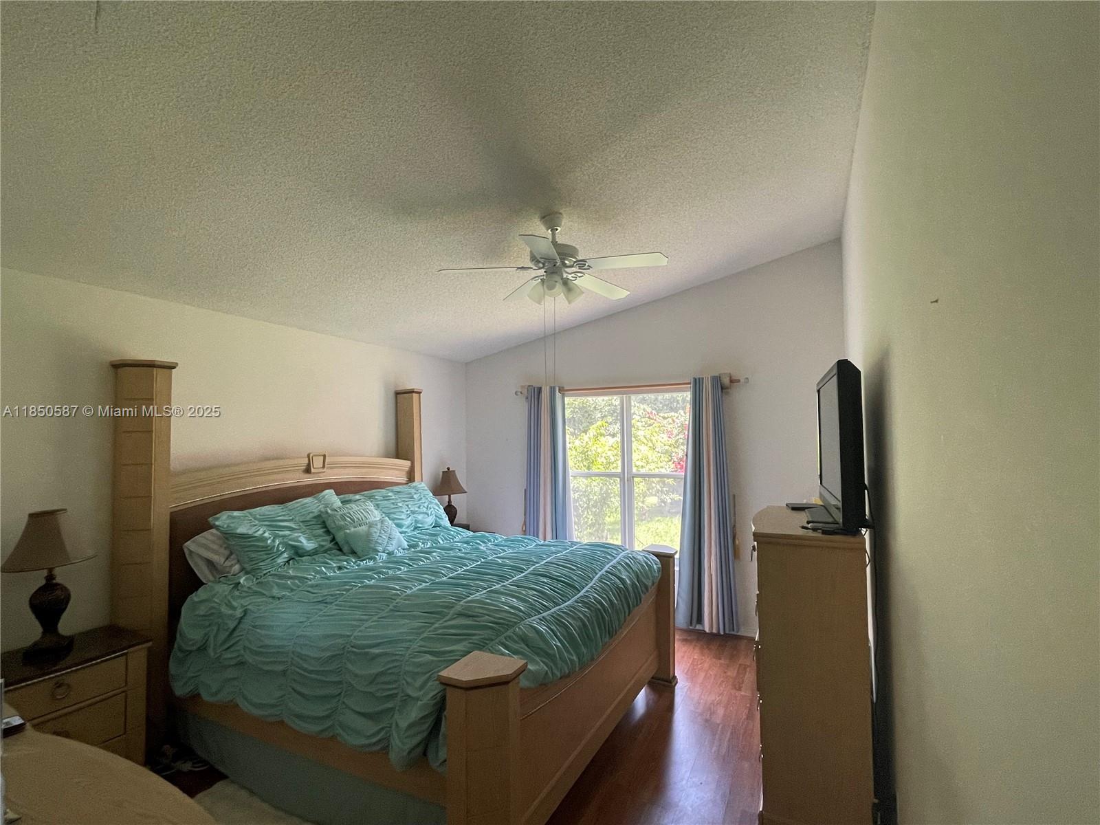 WYNDHAM LAKES NORTH - Residential