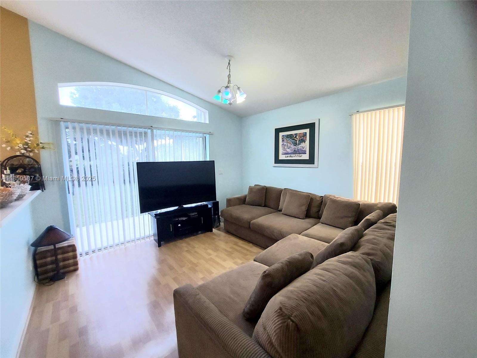 WYNDHAM LAKES NORTH - Residential