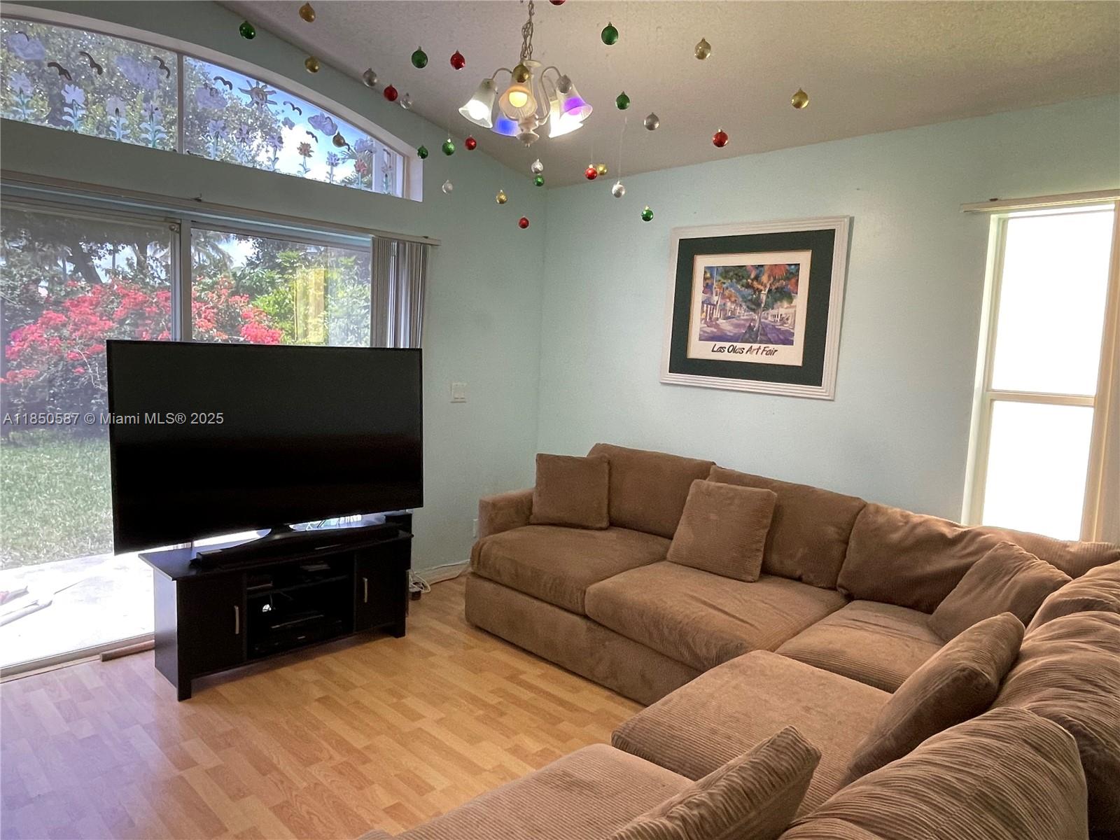 12130 NW 56th Ct