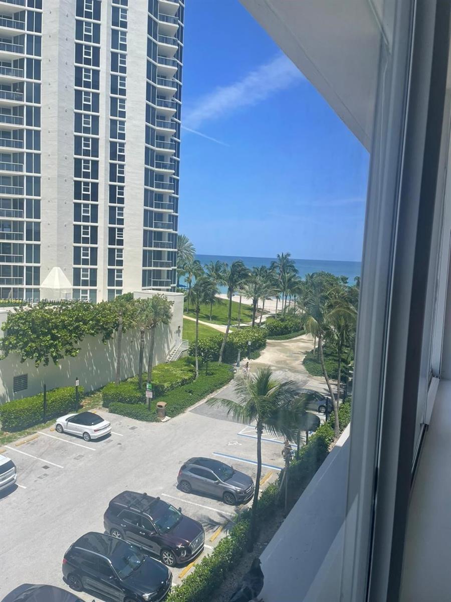 This studio at Marco Polo in Sunny Isles Beach offers a great investment opportunity. It is available for daily rentals and Airbnb, independent of the hotel program. The maintenance includes utilities such as water, cable, internet, valet parking, and electricity. Amenities feature beach service, a gym, pool, bar, restaurants, shops, and more. The seller is motivated and enrolled in the hotel program.