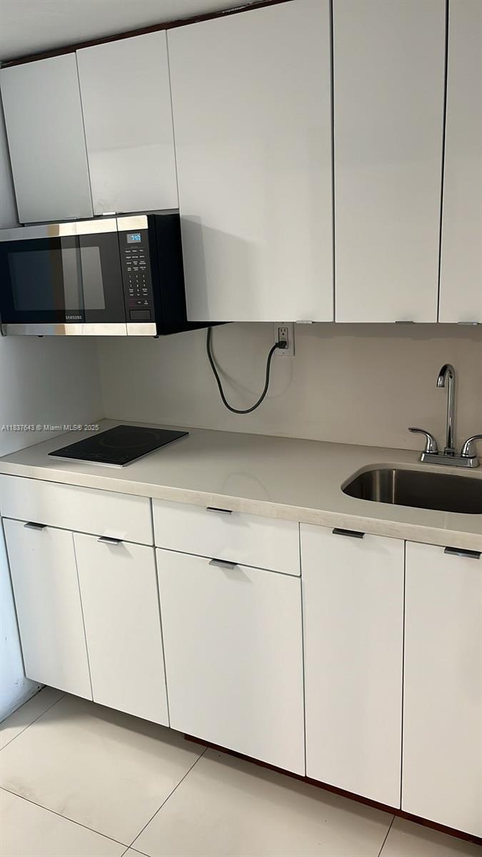 THE AVENTURA BEACH CLUB C - Residential