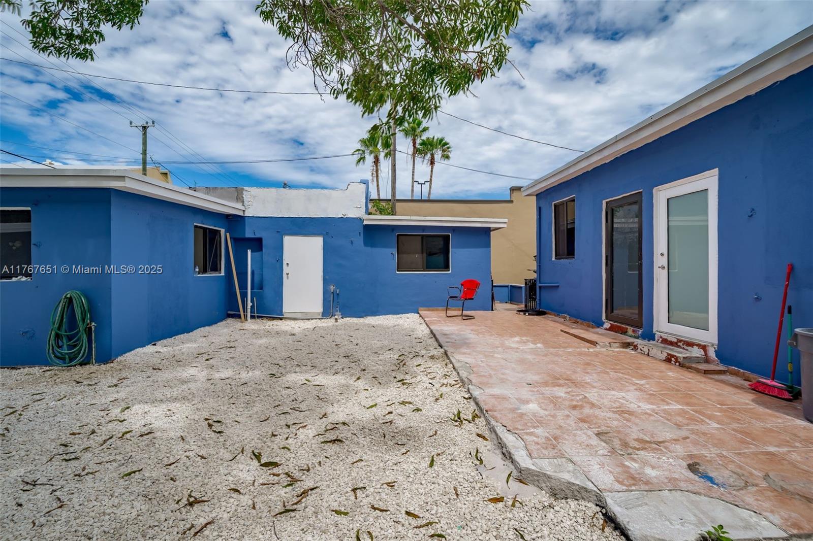 RAILROAD SHOPS INTER SCHO - Residential Income