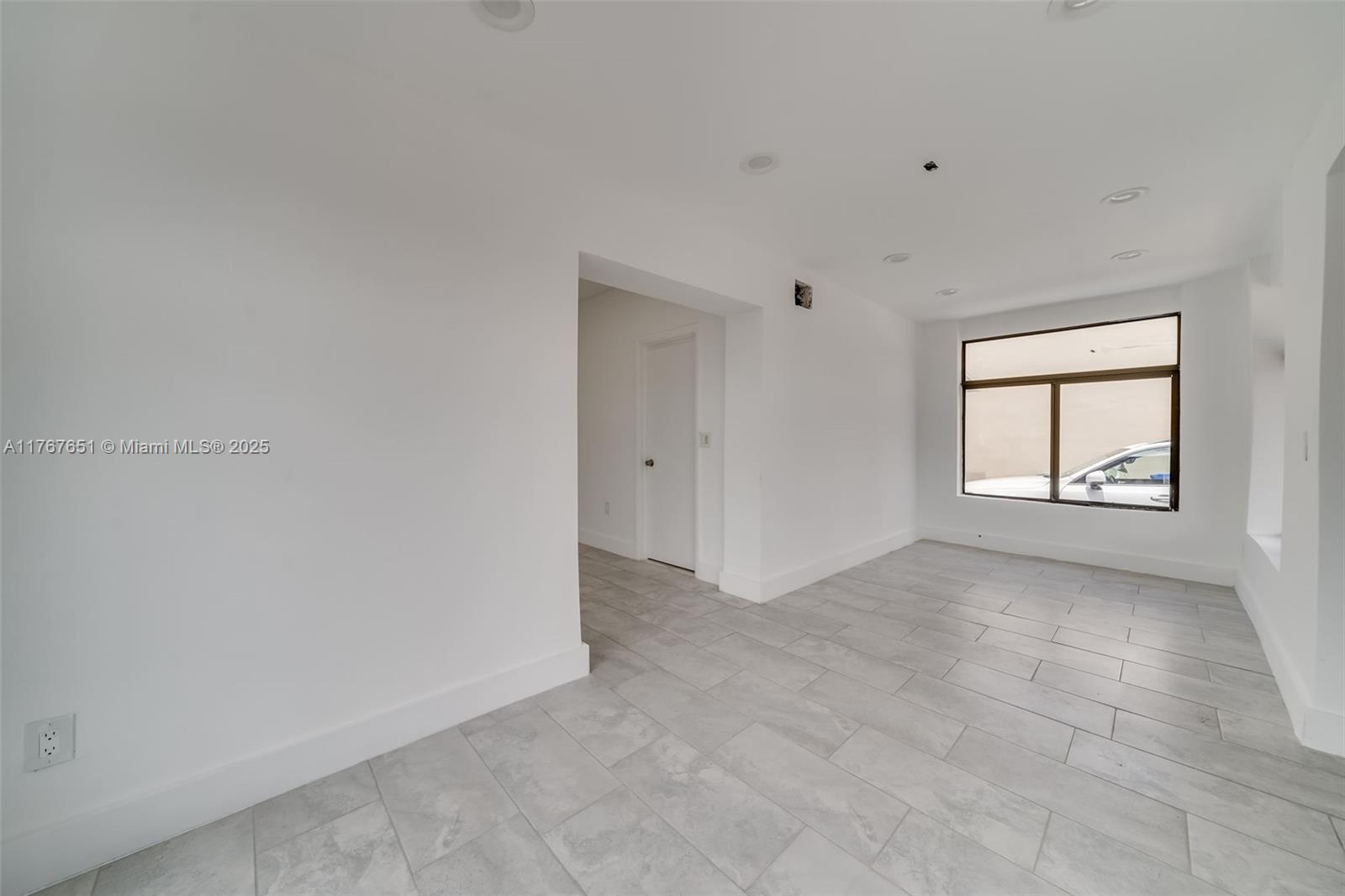 RAILROAD SHOPS INTER SCHO - Residential Income