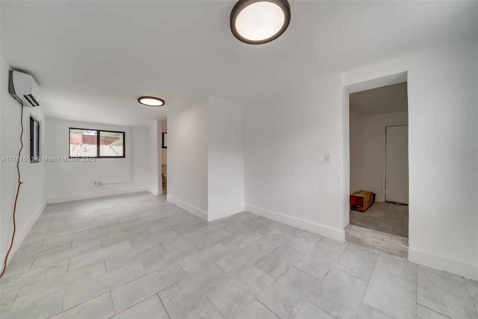 RAILROAD SHOPS INTER SCHO - Residential Income