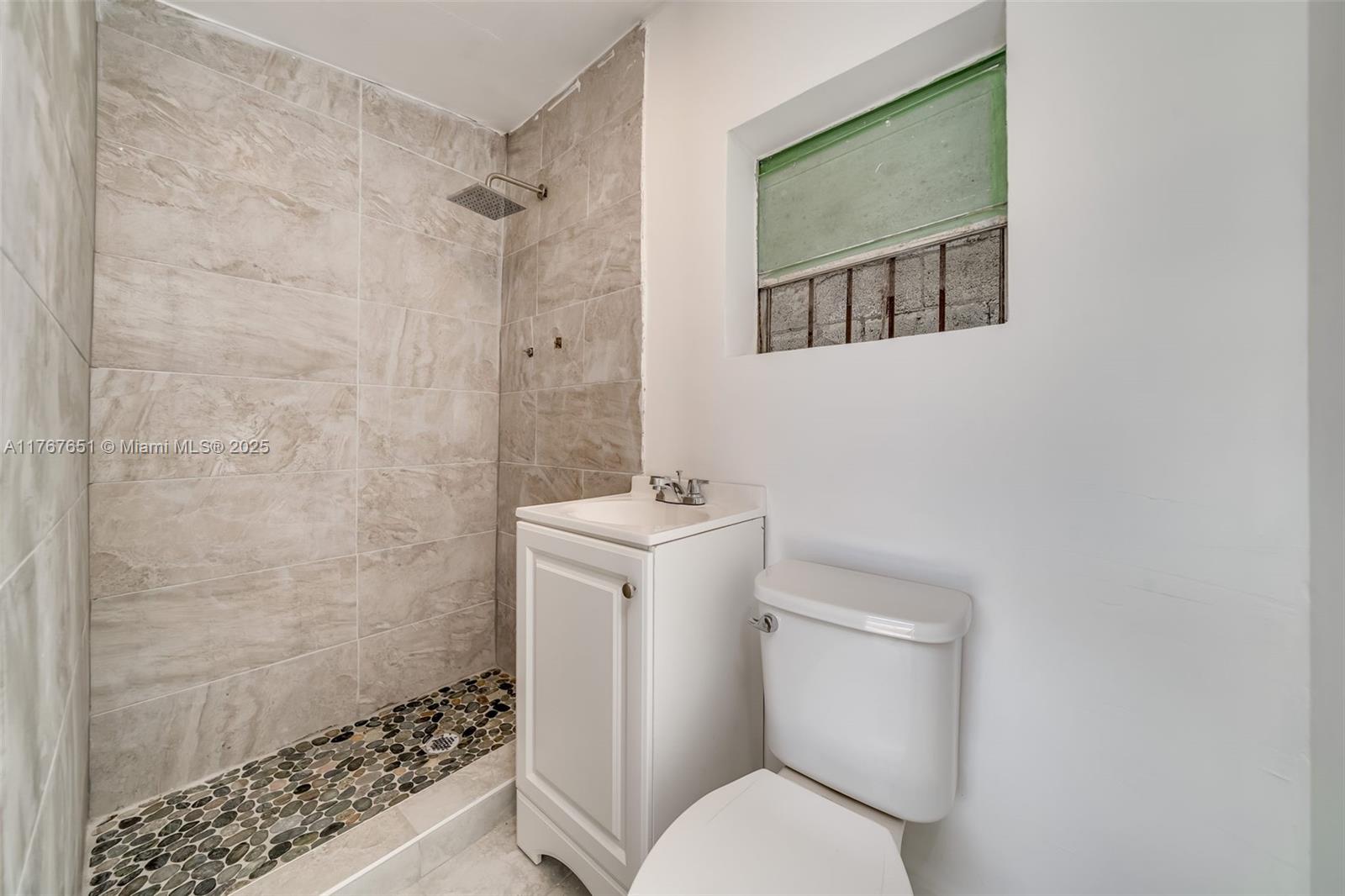 RAILROAD SHOPS INTER SCHO - Residential Income