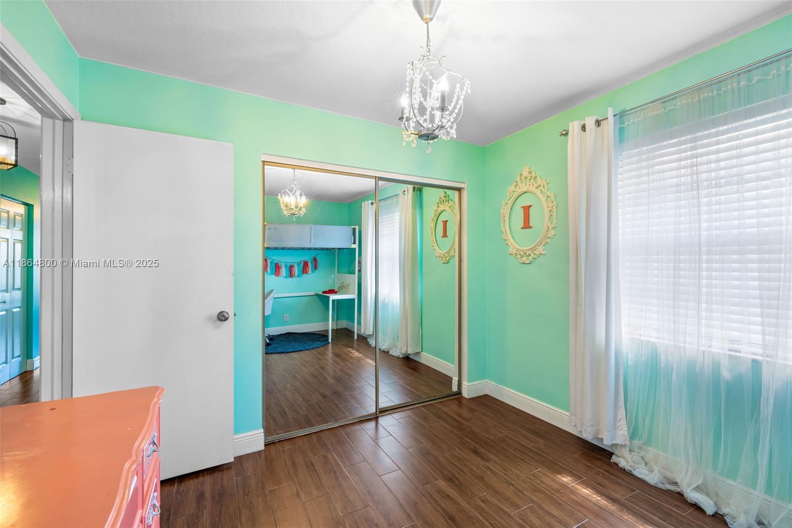 CYPRESS RUN - Residential