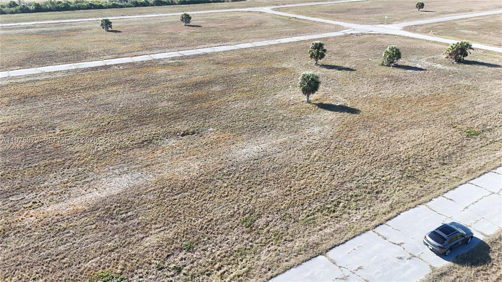 ROTONDA VILLAS - Land