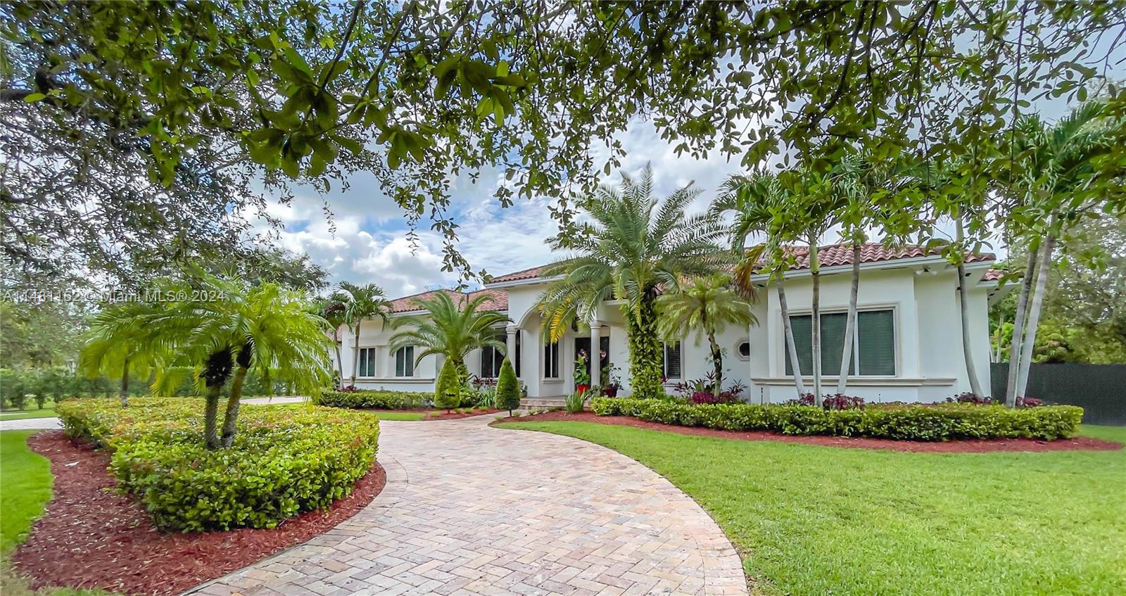 NORTH KENDALL - Residential